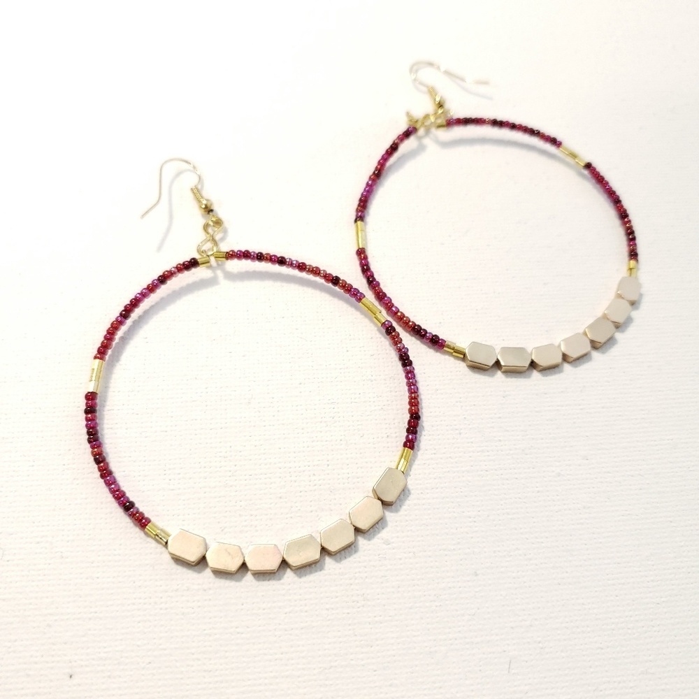 3/$25"🌺🌸🌺Beautiful handmade earrings 🌺🌸🌺
